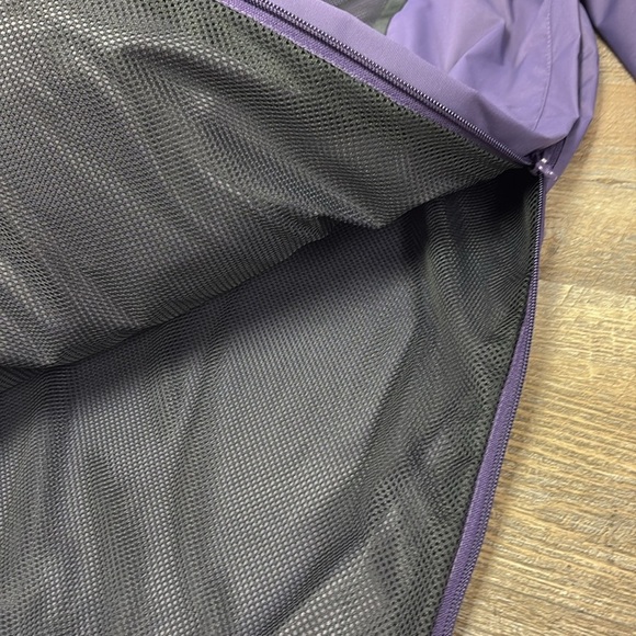 DC Shoes Purple & Black 10K Anorak Jacket Size Small - Picture 5 of 11